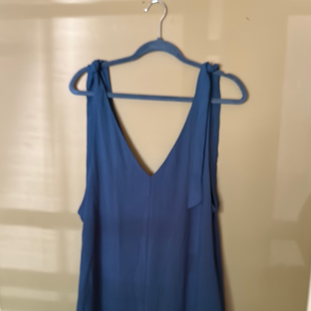 Vibrant Blue Sleeveless pantsuit with V-Neck